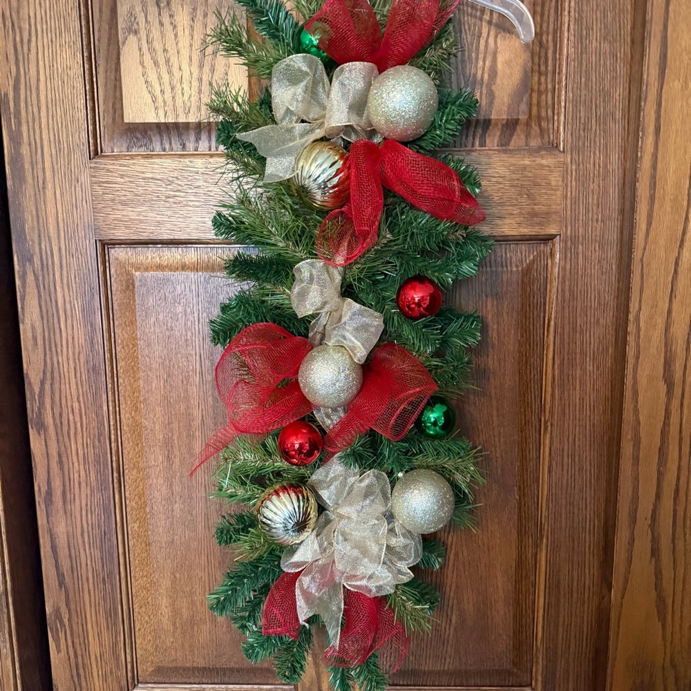 NEW Handmade Evergreen Swag Seasonal Wreath